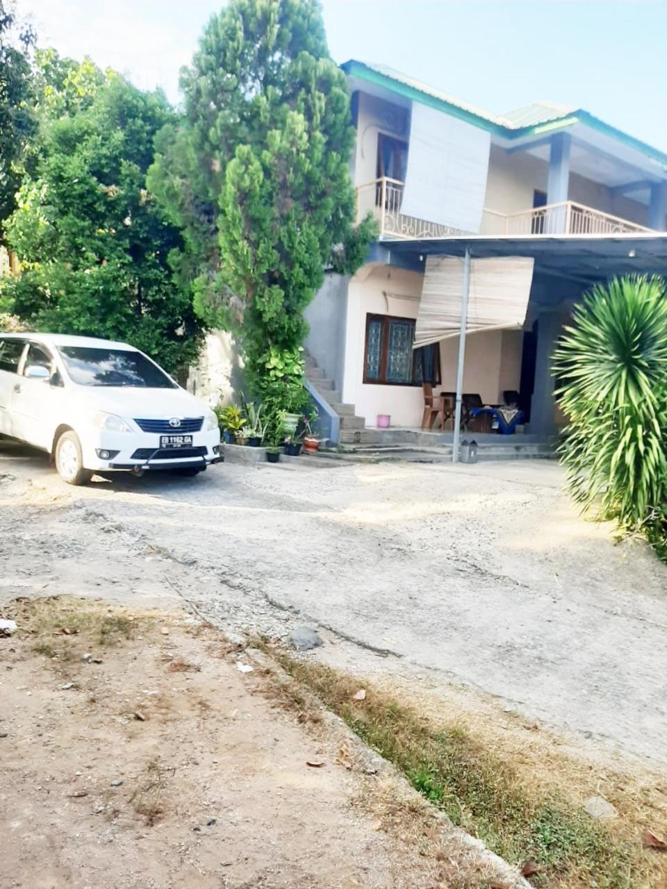 Villa Tasya Labuan Bajo Extérieur photo