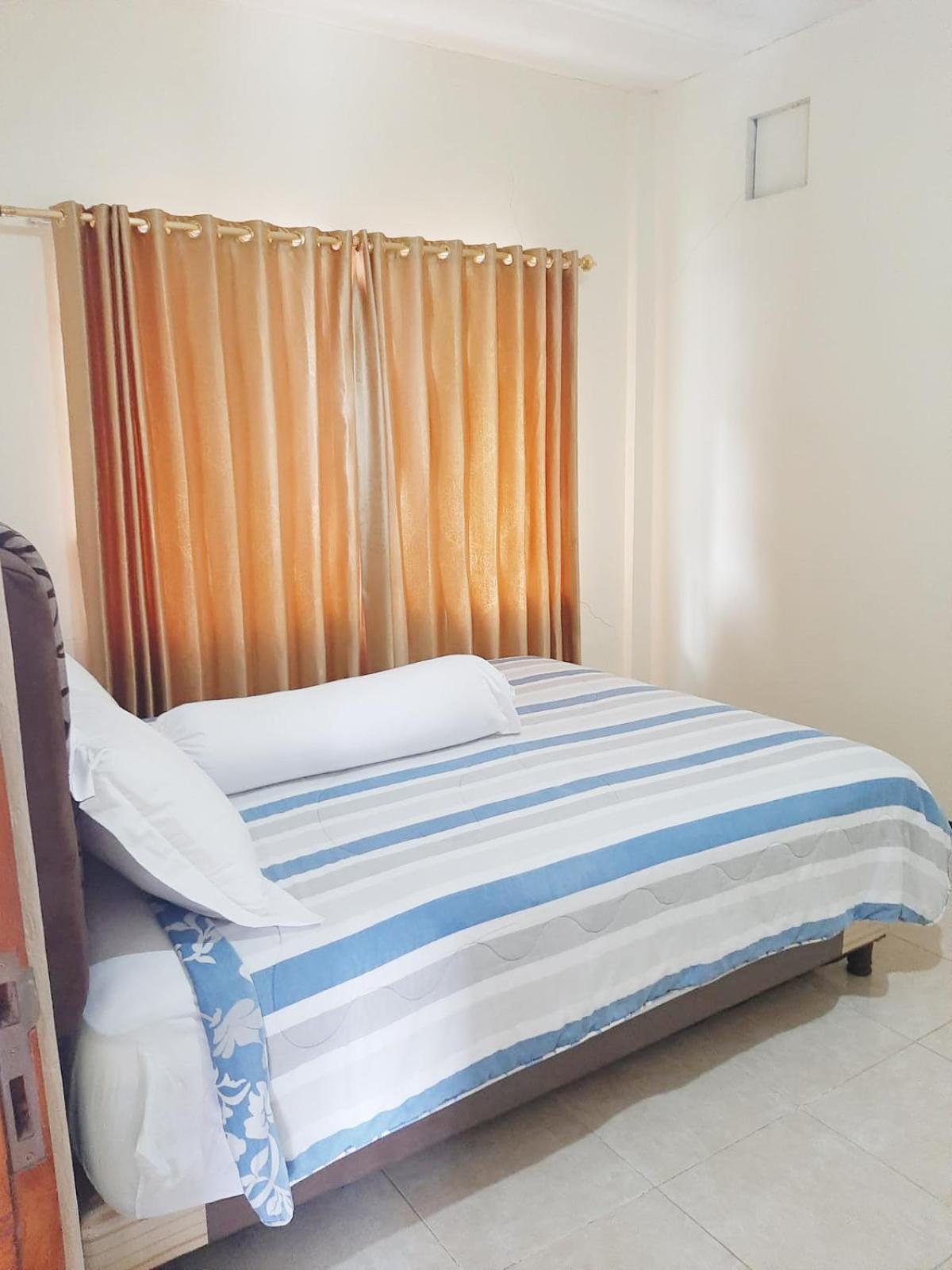 Villa Tasya Labuan Bajo Extérieur photo